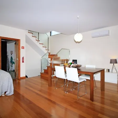 Ferienhaus Fuer 9 Personen Ca 120 Qm In Machico, Madeira Ostkueste Von Madeira Machico (Madeira)